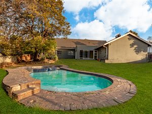 3 Bed House in Kelvin