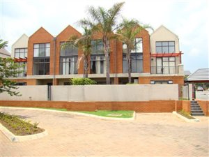 2 Bed Duplex in Darrenwood