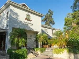 22 Bed House in Oudtshoorn Central