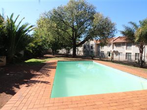 2 Bed Flat in Die Hoewes