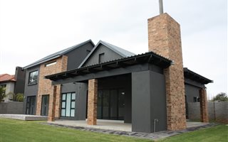 4 Bedroom House in The Ridge Estate