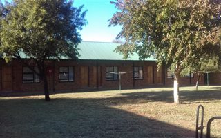 1 Bedroom Apartment in Lephalale (Ellisras)