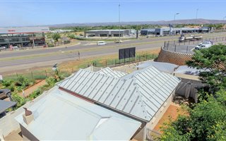 3 Bedroom House in Waterval East