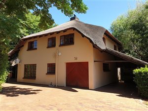 3 Bed House in Club Nautique