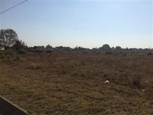 991 m² Land available in Kookrus