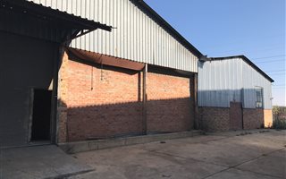 380 m² Commercial space in Roodewal and surrounds