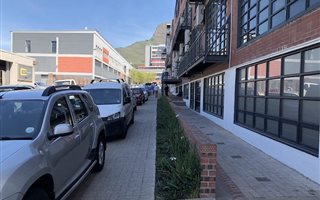 171 m² Commercial space in Salt River