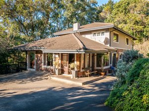5 Bed House in Kloof