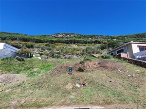 726 m² Land available in Glencairn