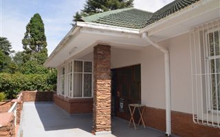 4 Bedroom House in Cyrildene