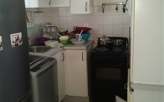 3 Bedroom Apartment in Die Hoewes