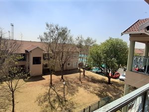 2 Bed Townhouse in Parkdene