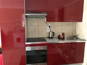 1 Bed Garden Cottage in Fontainebleau