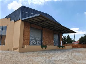 1524 m² Commercial space in The Stewards