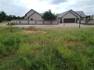 1766 m² Land available in Kameeldrift East