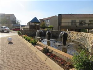 1 Bed Apartment in Paramount Estate