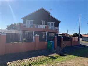 5 Bed House in Wetton