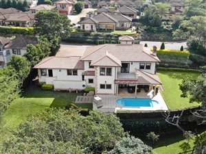4 Bed House in Plantations