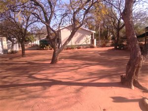 4.5 ha Farm in Hammanskraal
