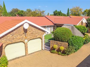 3 Bed Townhouse in Birchleigh