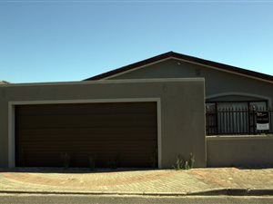 4 Bed House in Glenhaven