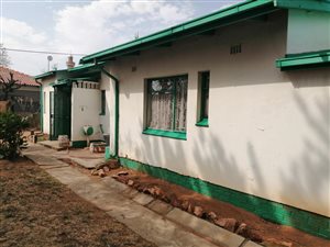 4 Bed House in Shalimar Ridge