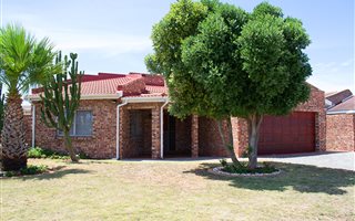 3 Bedroom House in Malabar