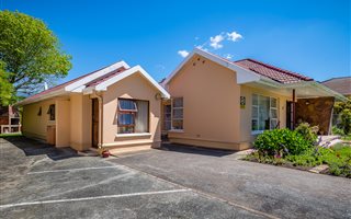 5 Bedroom House in Bodorp