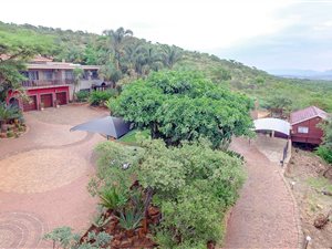 8 ha Farm in Brits