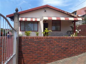 3 Bedroom House in Newlands West