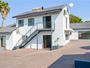 150 m² Commercial space in Erasmusrand