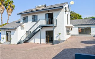 150 m² Commercial space in Erasmusrand