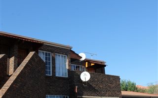 2 Bedroom Apartment in Allens Nek