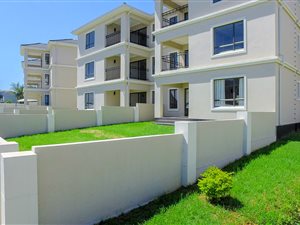 3 Bed Apartment in Carlswald Estate