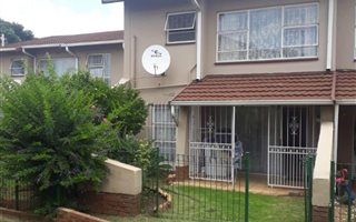 3 Bedroom Townhouse in Farrarmere