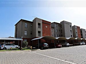 2 Bed Apartment in Edenglen