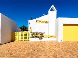 2 Bed House in Glencairn Heights