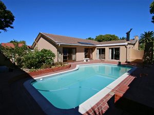 4 Bed House in Monte Vista
