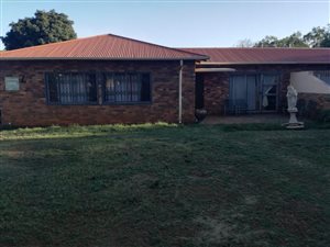 3 Bedroom House in Vanderbijlpark CW6