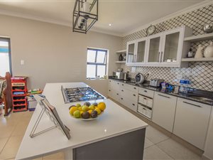 3 Bed House in Blue Mountain Village