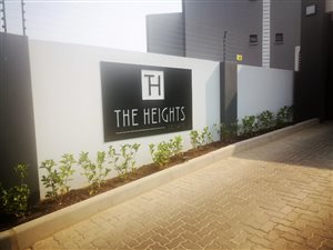 1 Bedroom Apartment in Halfway House