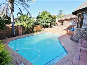 4 Bed House in Amalinda