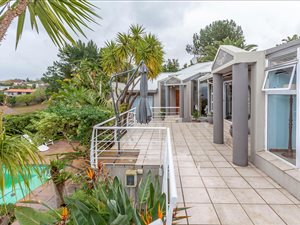 6 Bed House in La Concorde
