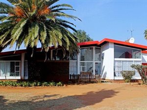 3 Bed House in Birch Acres