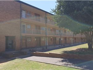 3 Bed Townhouse in Crown Gardens