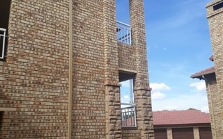 2 Bedroom Apartment in Vanderbijlpark SE2