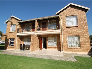 2 Bed Apartment in Honey Park