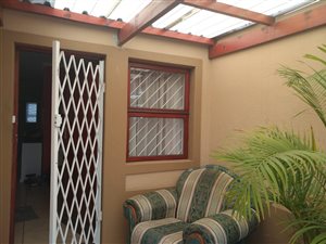 2 Bed House in Vredelust