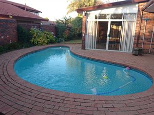 3 Bed House in Paulshof