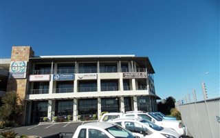 380 m² Office Space in Maitland